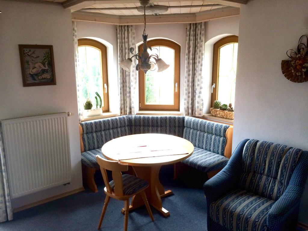 Landgasthof Schmalhofer Tittling Pokoj fotografie